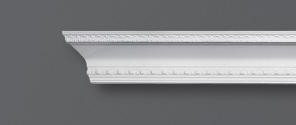 Corniche 147 en staff, profil de 12.5 cm de hauteur et 21 cm de saillie, longueur 2.5 mètres.