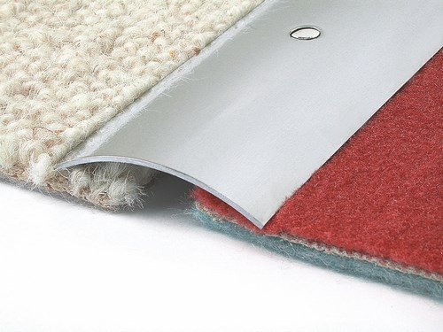 Seuil Demi-Bombé Percé Inox 30 mm Sous Gaine Accrochable