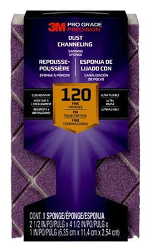 Éponge abrasive Pro Grade Précision Grain 120 de forme ergonomique pour ponçage manuel des murs et boiseries avant peinture.