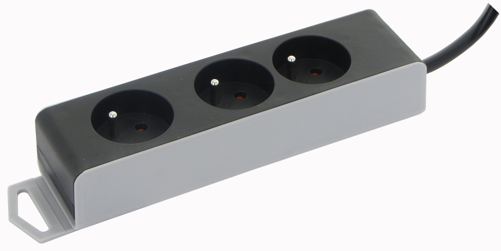 Multiprise 3 prises, câble 1,5m, coloris noir et gris, pour appareils électriques.