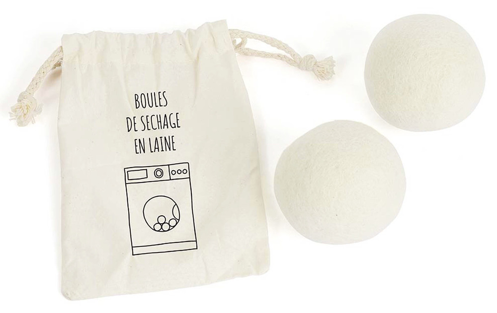 Lot de 2 balles de séchage en laine naturelles avec sac de rangement en coton pour un linge doux et un séchage optimisé.