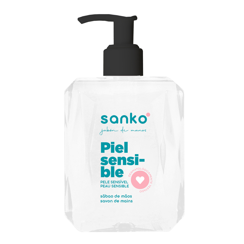 Flacon pompe de savon liquide pour les mains Sanko, formule spéciale pour peau sensible, testée dermatologiquement.