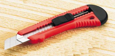 Cutter 18mm universel (libre service)