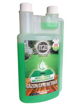 IT2C Shampoing Décontaminant pour Gazon Synthétique 1L