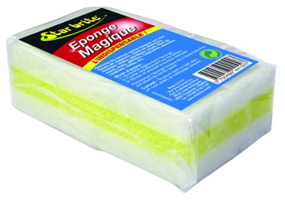 Éponge de ménage Magique 3 Couches, avec ses trois couches texturées pour un nettoyage efficace multi-surfaces.