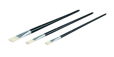 3 pinceaux plats