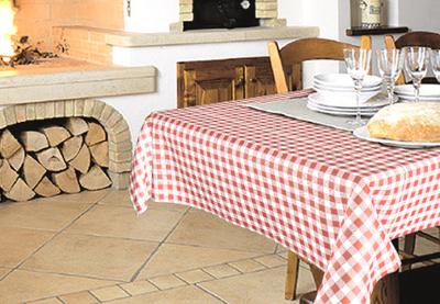 Protège Table Imprimé Normandie Rouge 140 cm x 20 m