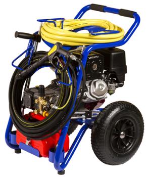 Nettoyeur Haute Pression thermique robuste Europrolav 15-250 TH.2 moteur Honda avec son kit enrouleur