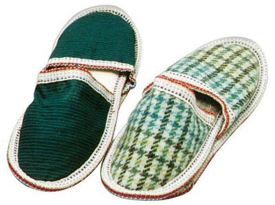 Paire de Chaussons Patin Coloris Assortis T.41-44