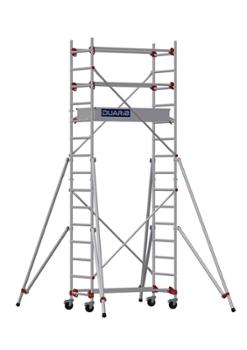 Échafaudage roulant en aluminium Altitude AL135, hauteur de travail 3.80 m, avec roues à frein et plateformes antidérapantes.