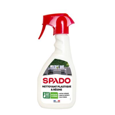 Flacon spray de 500 ml de nettoyant pour meubles de jardin Spado pour l'entretien des salons de jardin.
